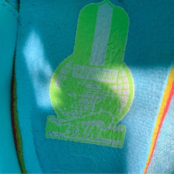 Nike Air Max - Picture 11 of 12